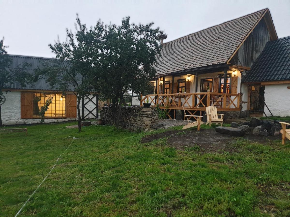 Hnameni Bovadzor Lodge Exterior photo